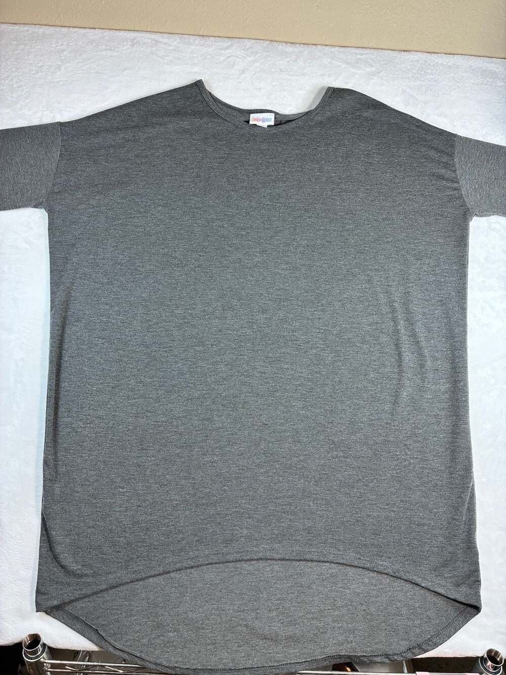 LuLaRoe Irma Tunic Size S Gray High Low Short Sleeve Shirt